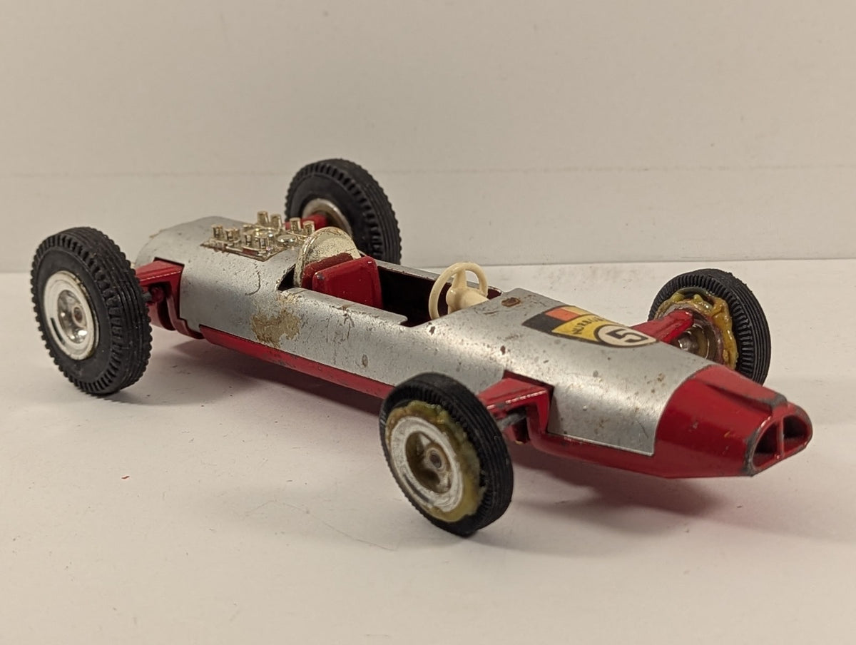 Tri-ang Ferrari 156 Sharknose F1 Grand Prix Car Die-cast Model Car