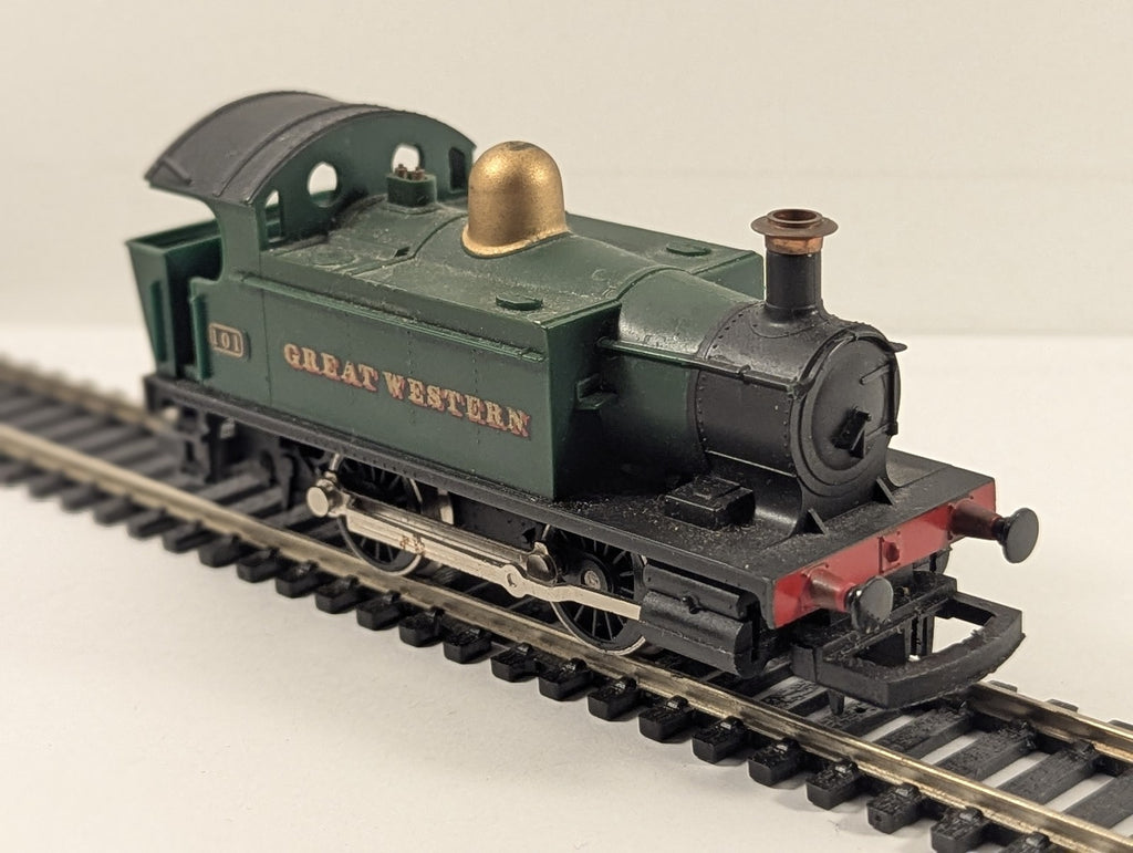 Hornby OO Gauge GWR Holden Class 101 0-4-0T Steam Locomotive GWR Green