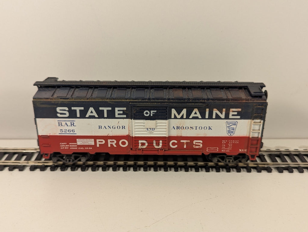 Athearn Bangor & Aroostook “State of Maine Products” Boxcar