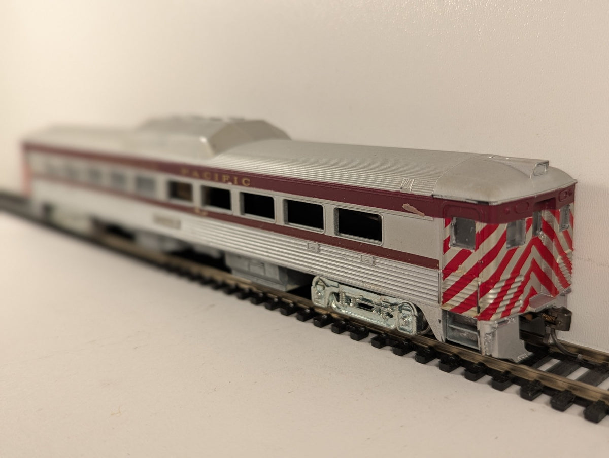 Athearn HO Gauge Budd RDC-1 Diesel Railcar 9055 Canadian Pacific 2170