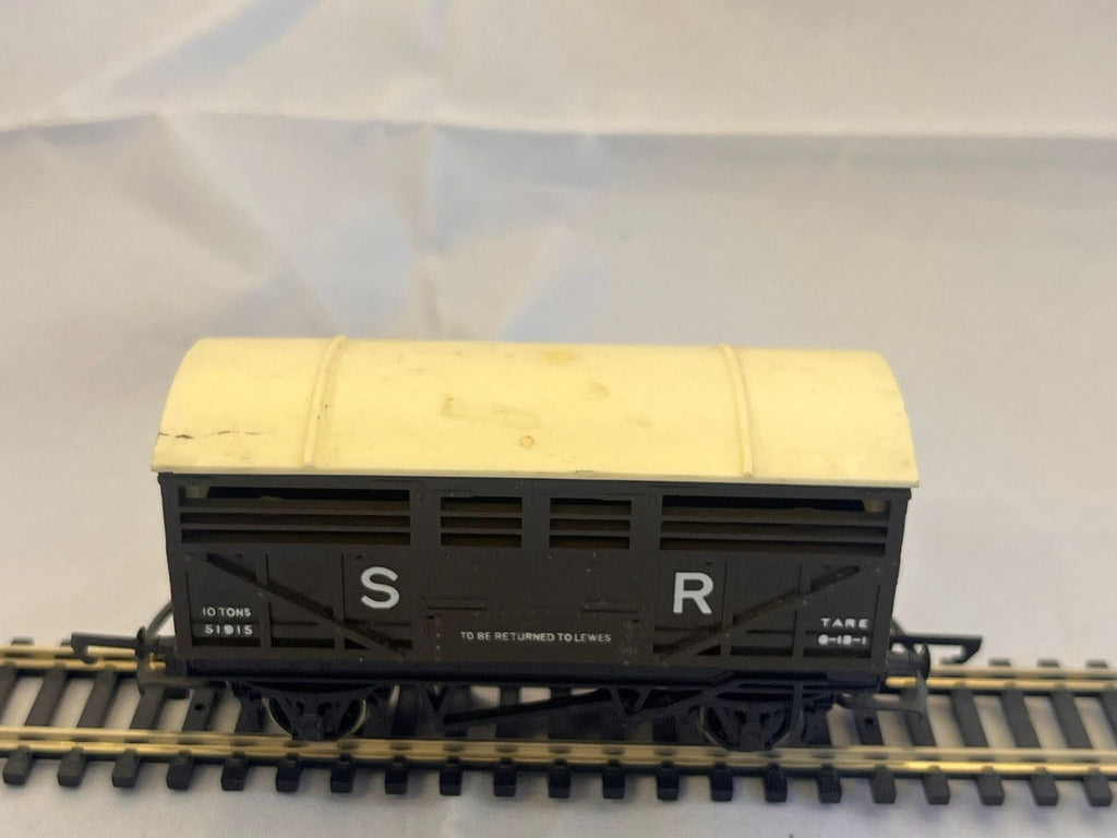 Hornby OO Gauge R106 Southern Railway Sheep Wagon