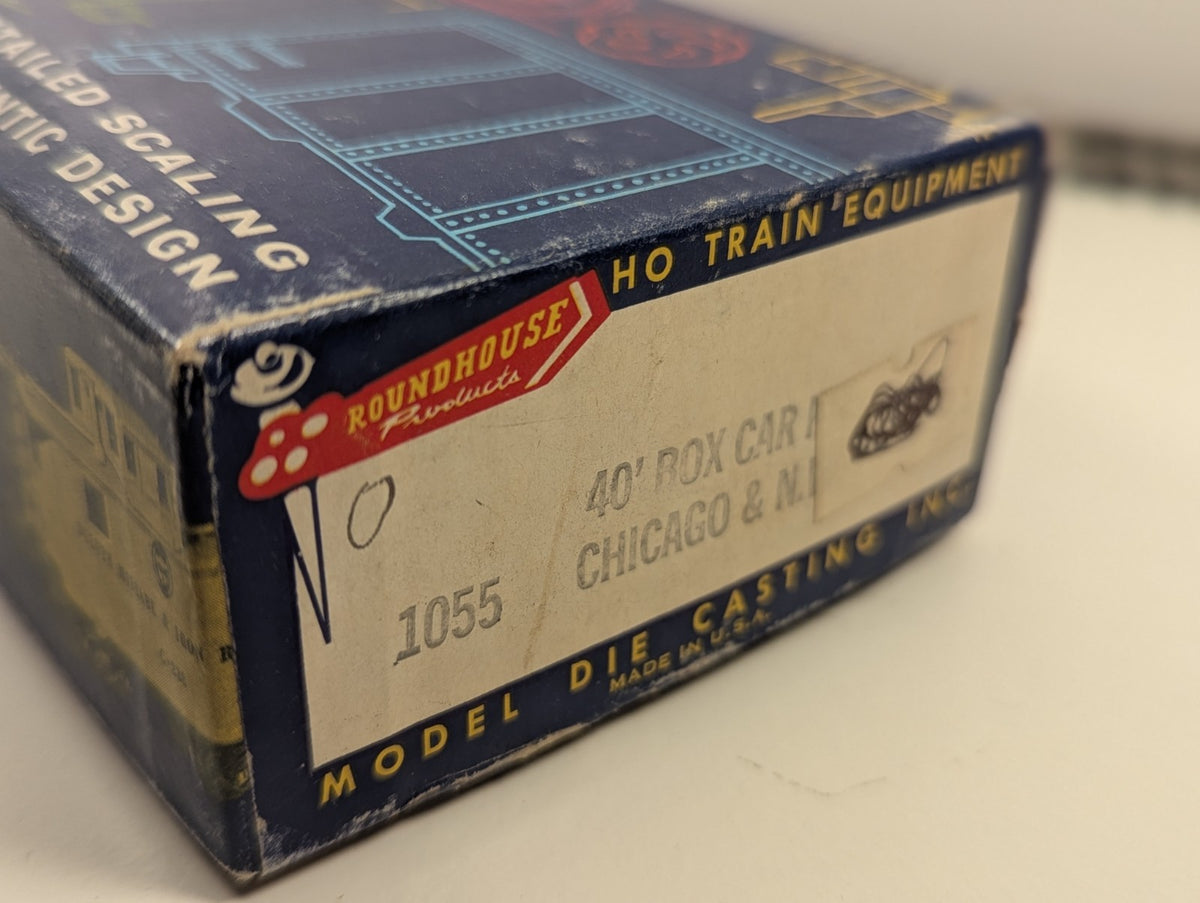Roundhouse Products HO Gauge Chicago & North Western Box Car Kit boxed