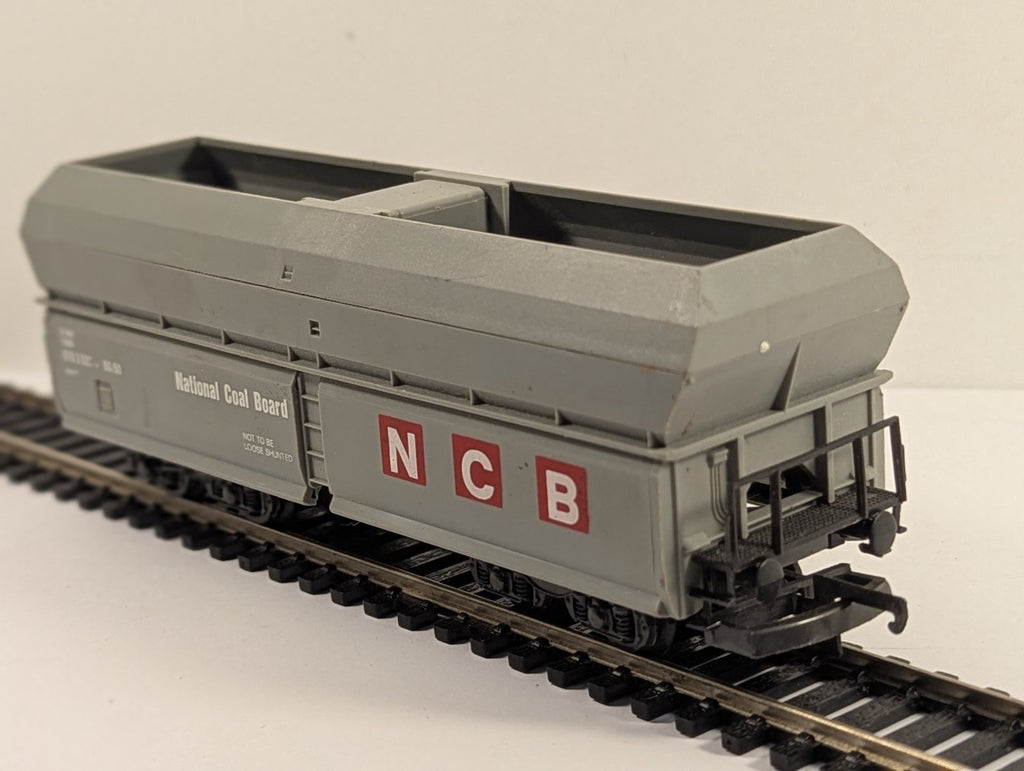 Lima HO Gauge 305615 NCB National Coal Board Fad 167 Bogie Hopper Wagon
