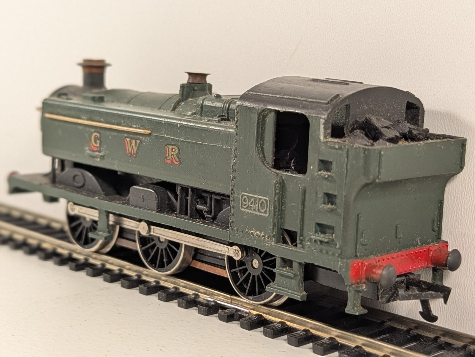 Graham Farish GWR 94XX Class 0-6-0 Pannier Tank GWR Green