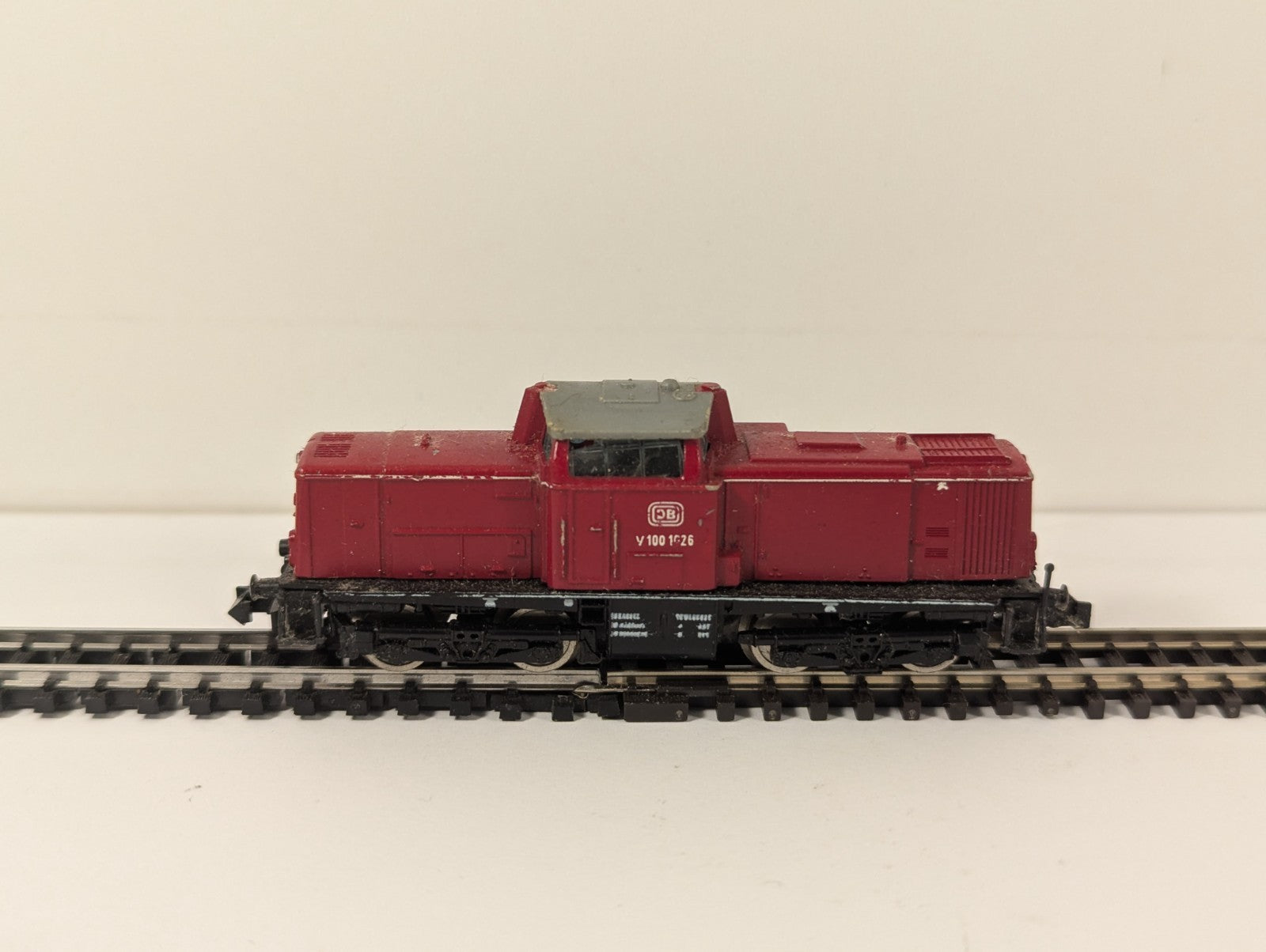 Lima N Gauge Red DB V100 1026 Diesel Non-Runner