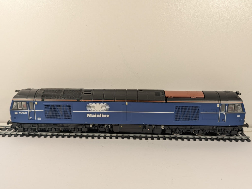 Hornby OO Gauge R2490 Class 60 60078 DCC Ready Loco