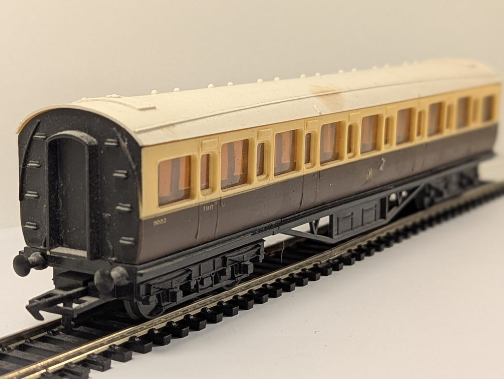 Grafar OO Gauge GWR Composite Passenger Coach