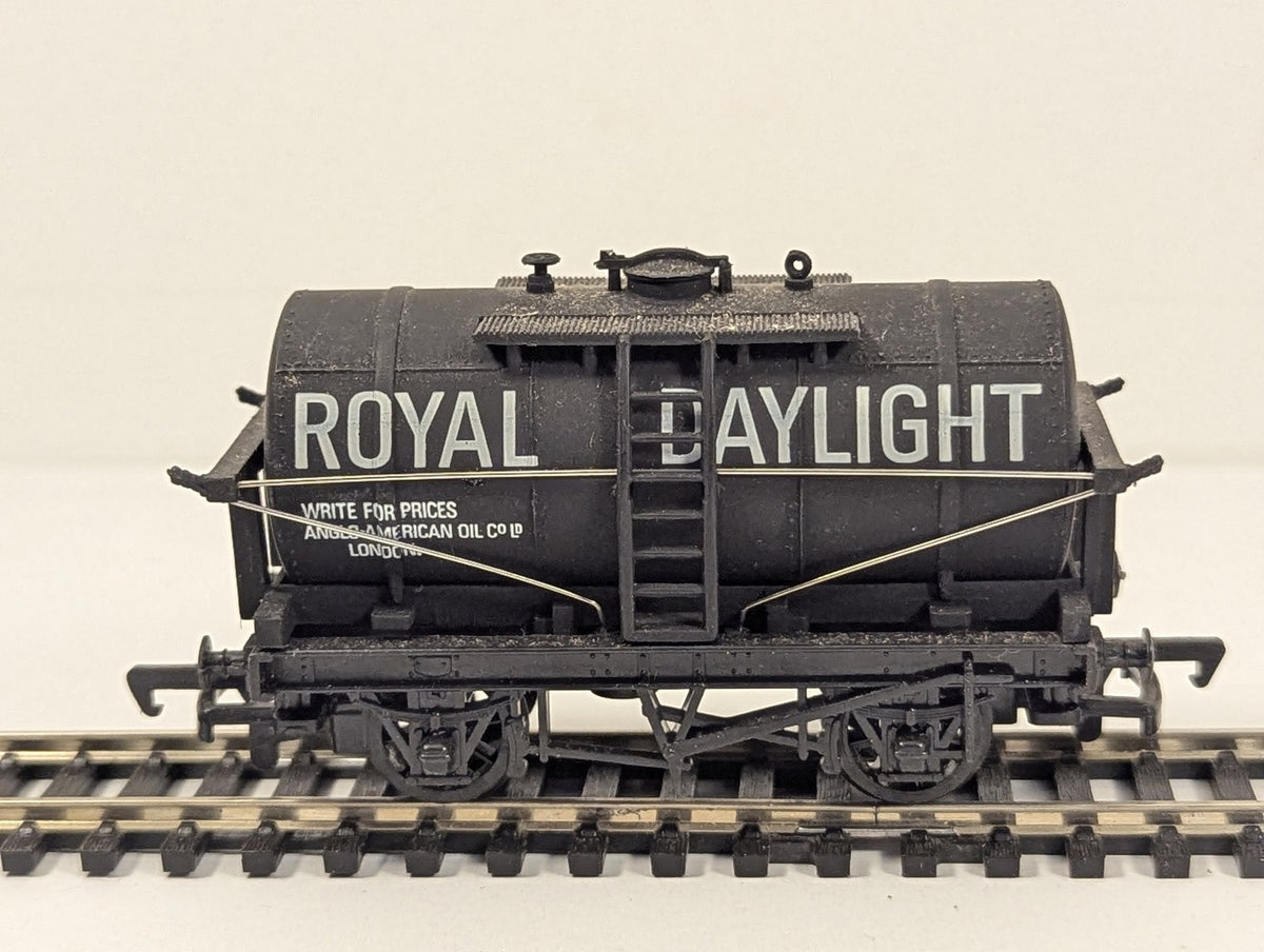 Mainline OO Gauge Royal Daylight 14-Ton Tank Wagon Goods Wagon 1534