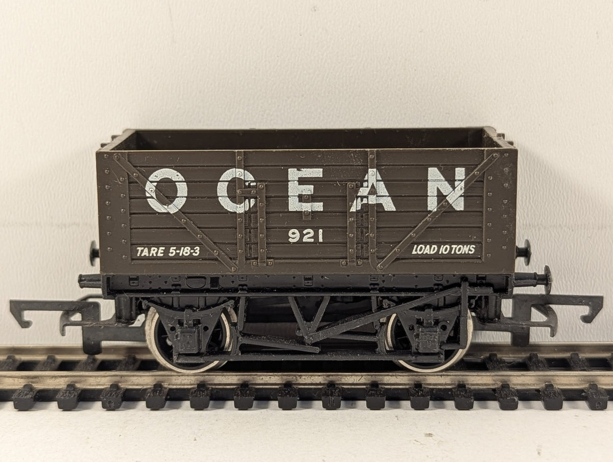 Hornby OO Gauge 7-Plank Open Wagon Goods Wagon 921 Ocean Brown R010