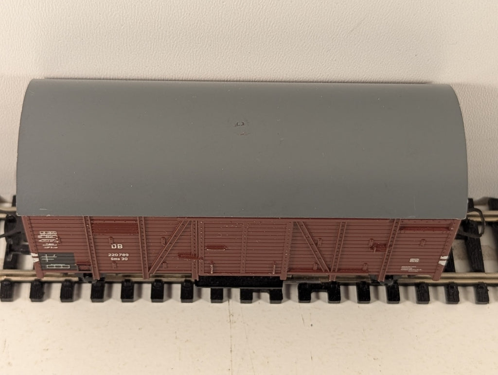 Liliput L225303 Deutsche Bundesbahn Covered Goods Wagon