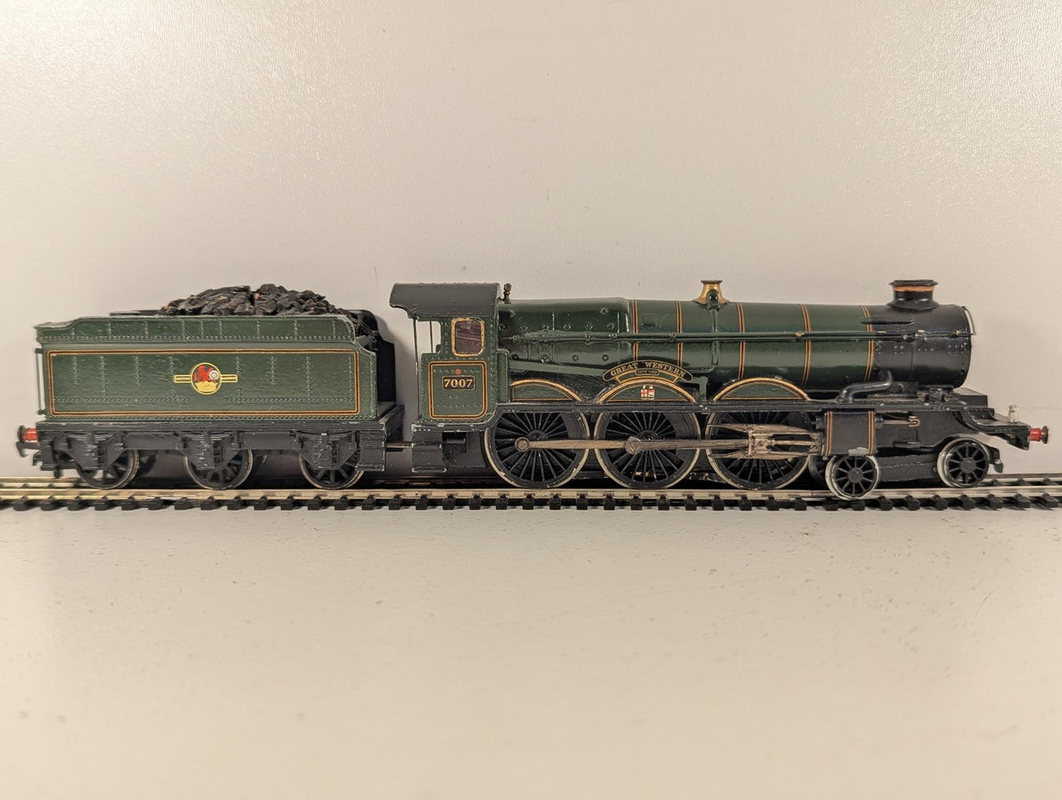 Tri-ang Wrenn OO Gauge Castle Class 4-6-0 'Great Western' Steam Locomotive 7007