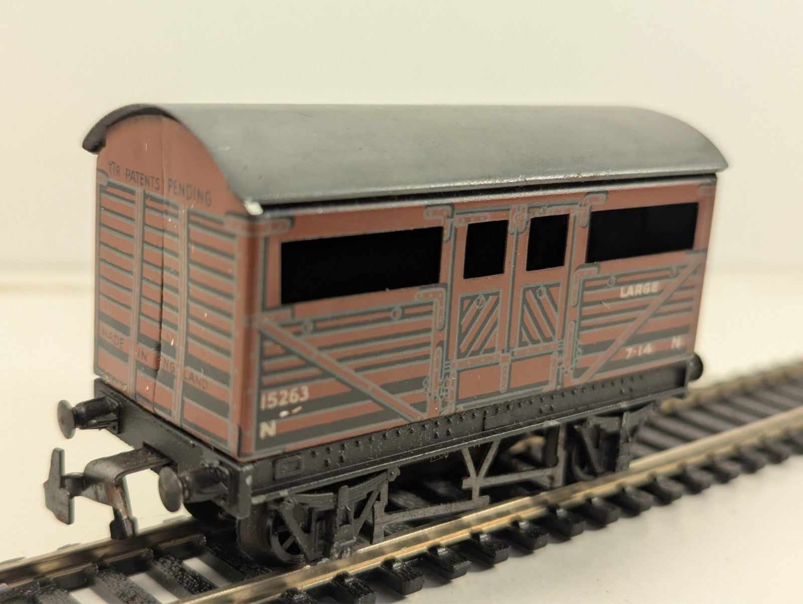 Trix Twin Railway 636 LNER Cattle Wagon OO Gauge - Boxed