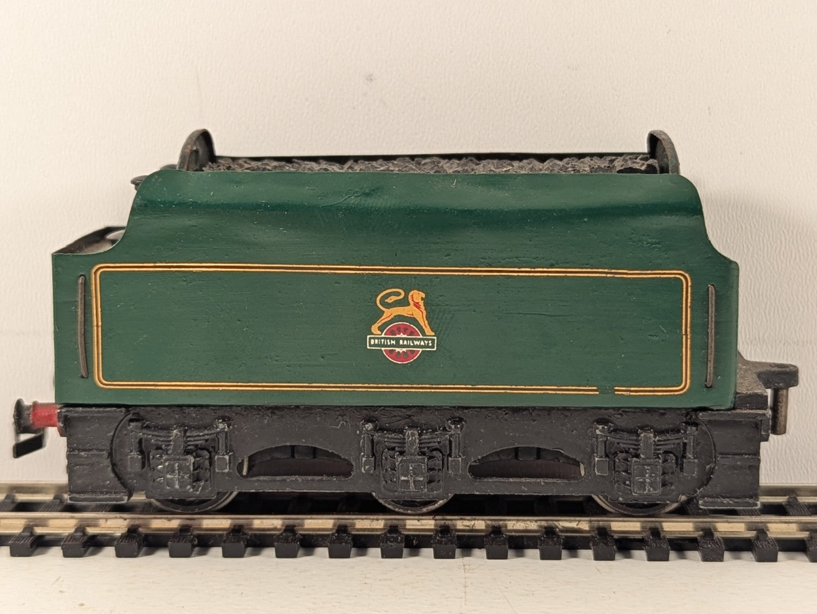 Hornby Dublo OO Gauge 6-Wheel Tender BR Green