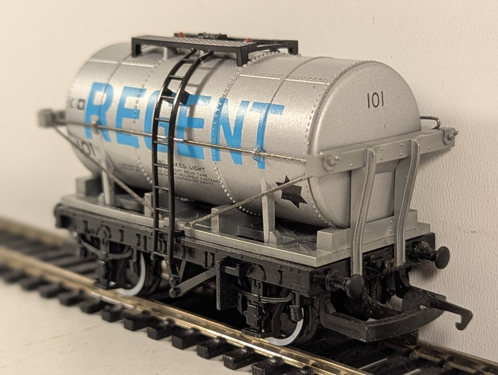 Hornby R.025  Gauge Regent Tank Wagon 101