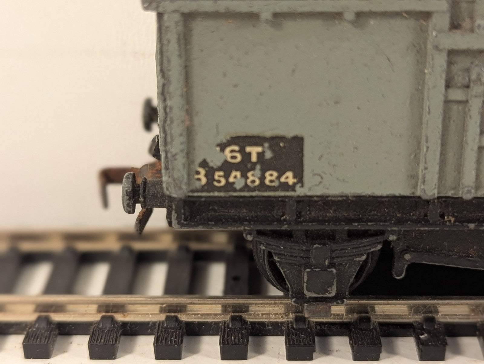 Hornby Dublo OO Gauge 16-Ton Mineral Wagon Goods Wagon B54884 BR Grey D1