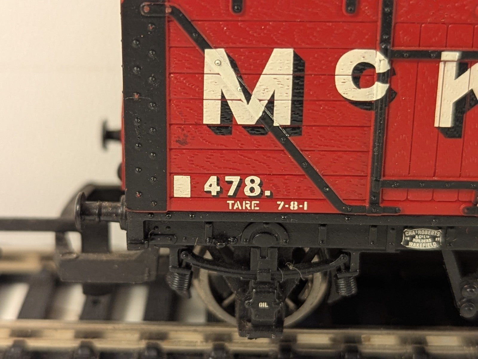 Hornby OO Gauge McKay Leeds 7-Plank Wagon Open Wagon 478 McKay