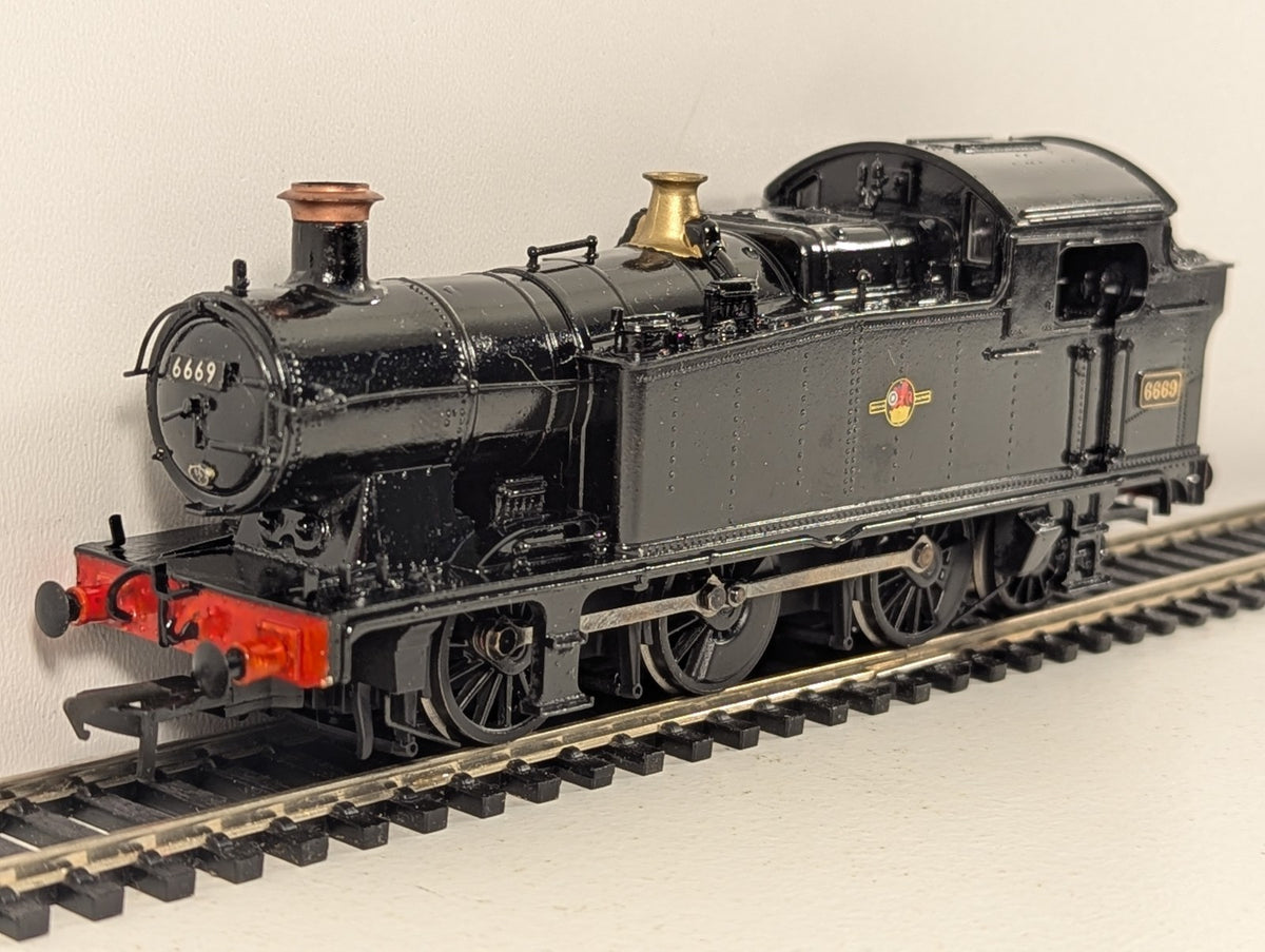 Bachmann 32-077 Class 56XX Tank Locomotive 6669 BR Unlined Black