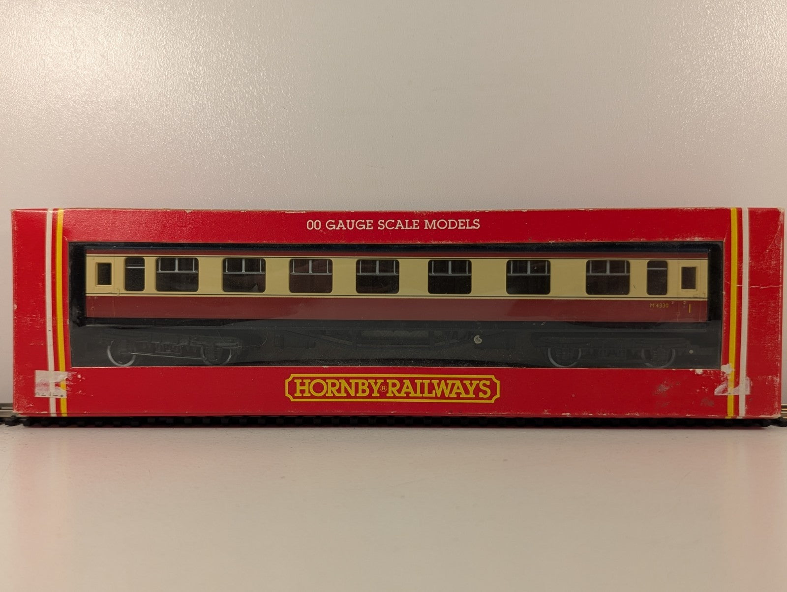 Hornby Railways R.474 LMS Composite Coach