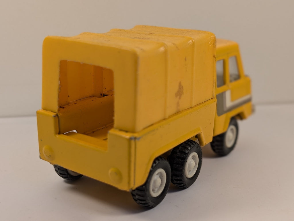 Kai Yip Toy Truck
