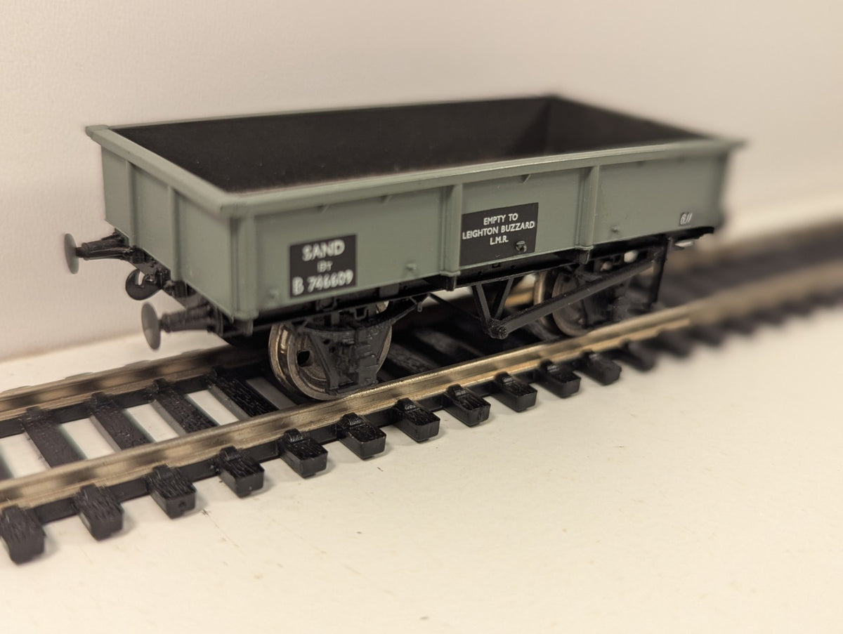 Bachmann OO Gauge 13T Steel Sand Tippler Wagon BR Grey