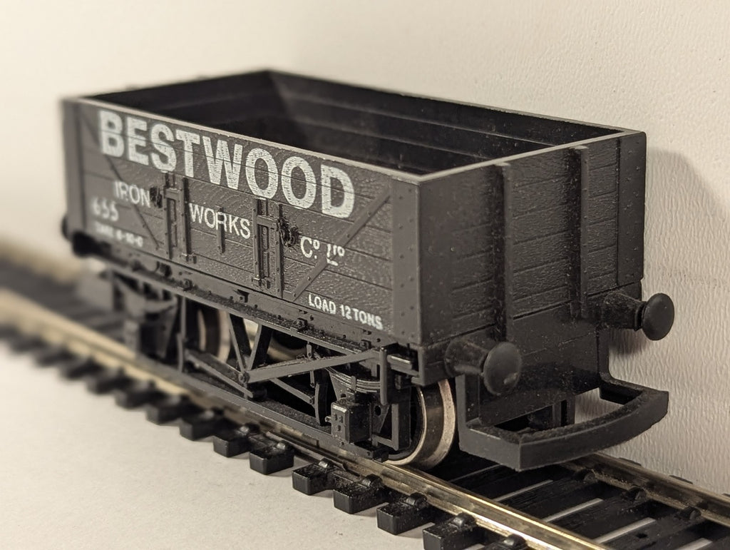 Hornby OO Gauge Bestwood Iron Works Open Wagon 7-Plank Open Wagon 655
