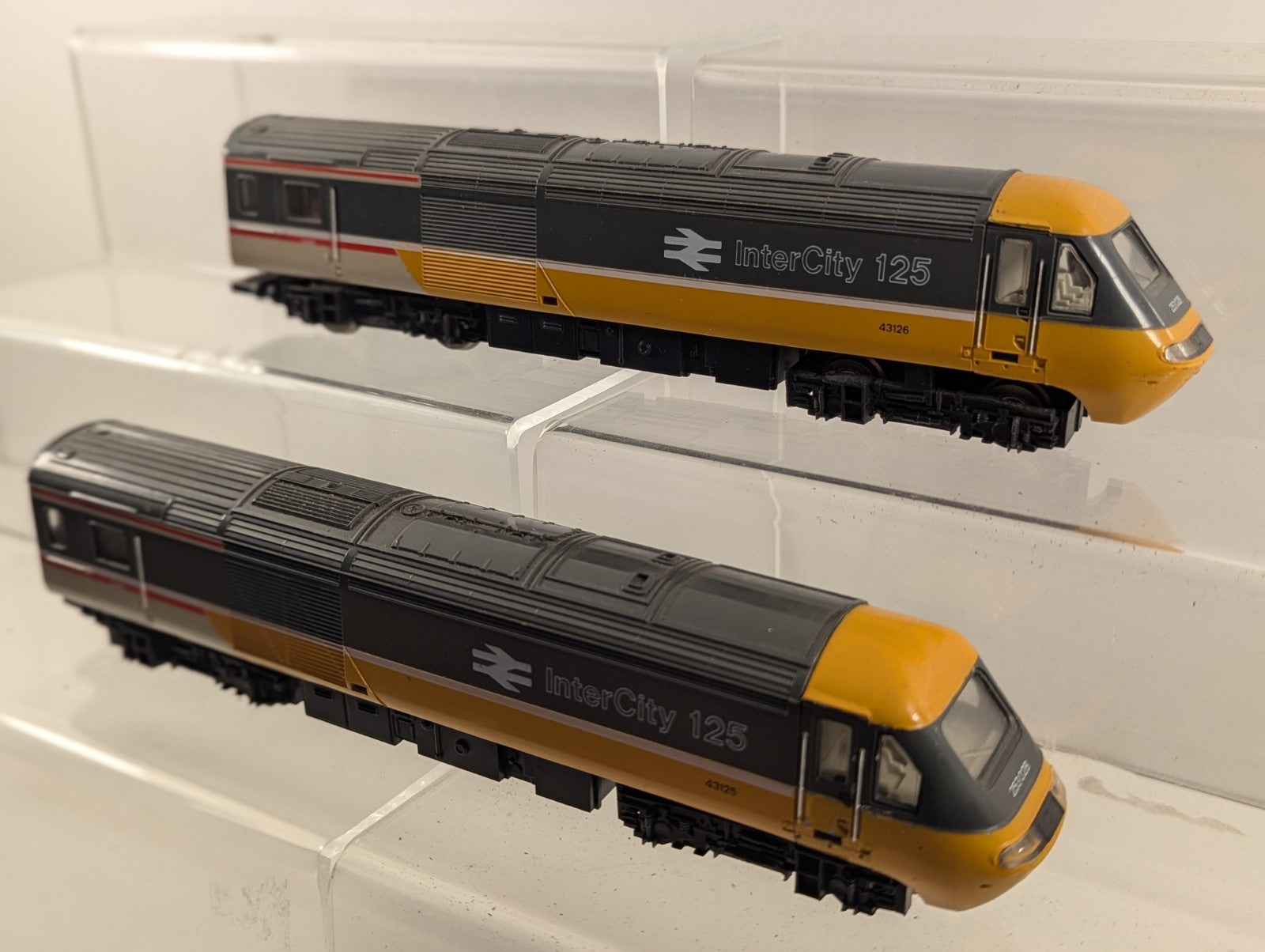 Hornby BR Class 43 HST Power Cars BR Livery Motor & Dummy