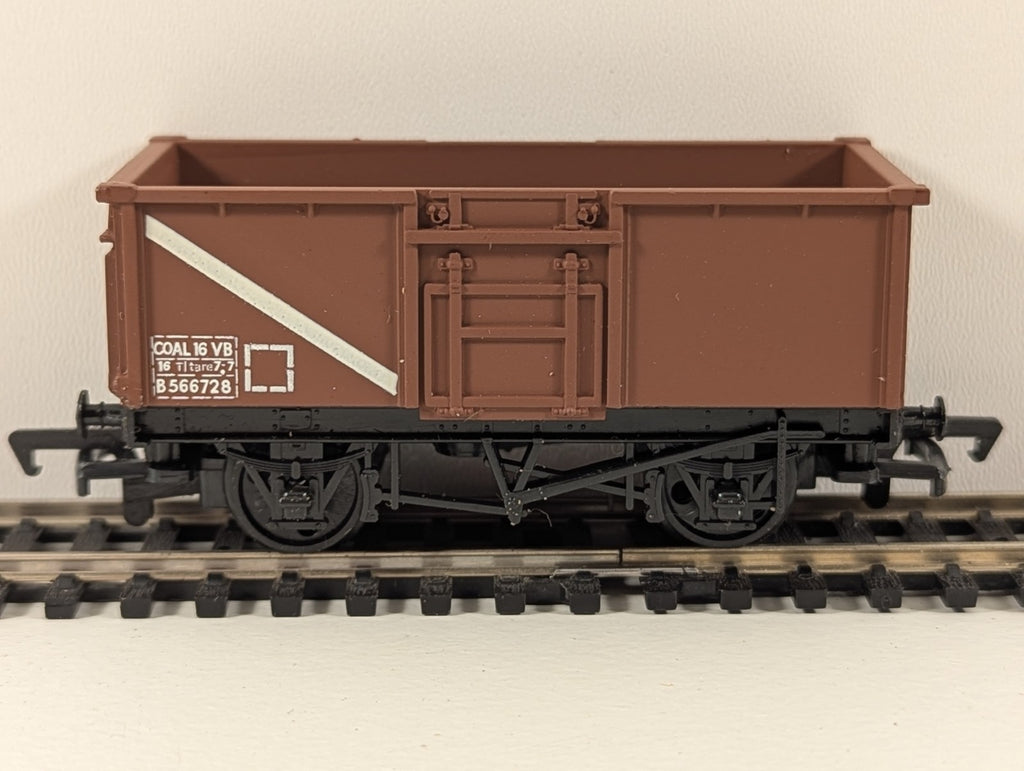 Mainline Railways 37-144 OO Gauge 16-Ton Steel Mineral Wagon – BR Brown