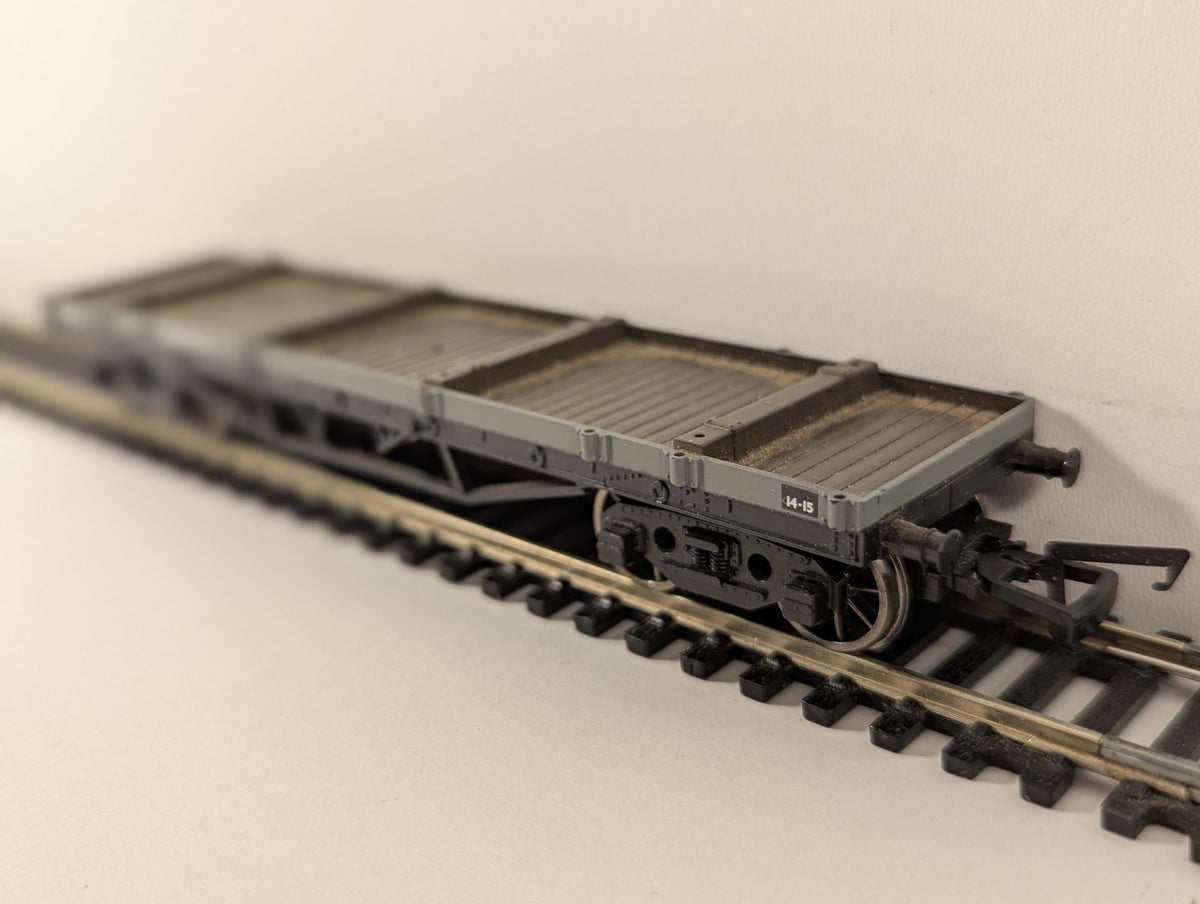 Mainline OO Gauge Bogie Bolster A Goods Wagon W107364 BR Unfitted Grey 937353