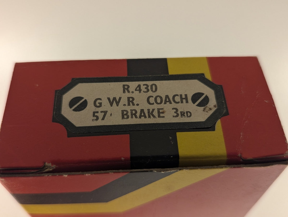 Hornby OO Gauge GWR 57ft Brake Third Coach Passenger Coach 4913