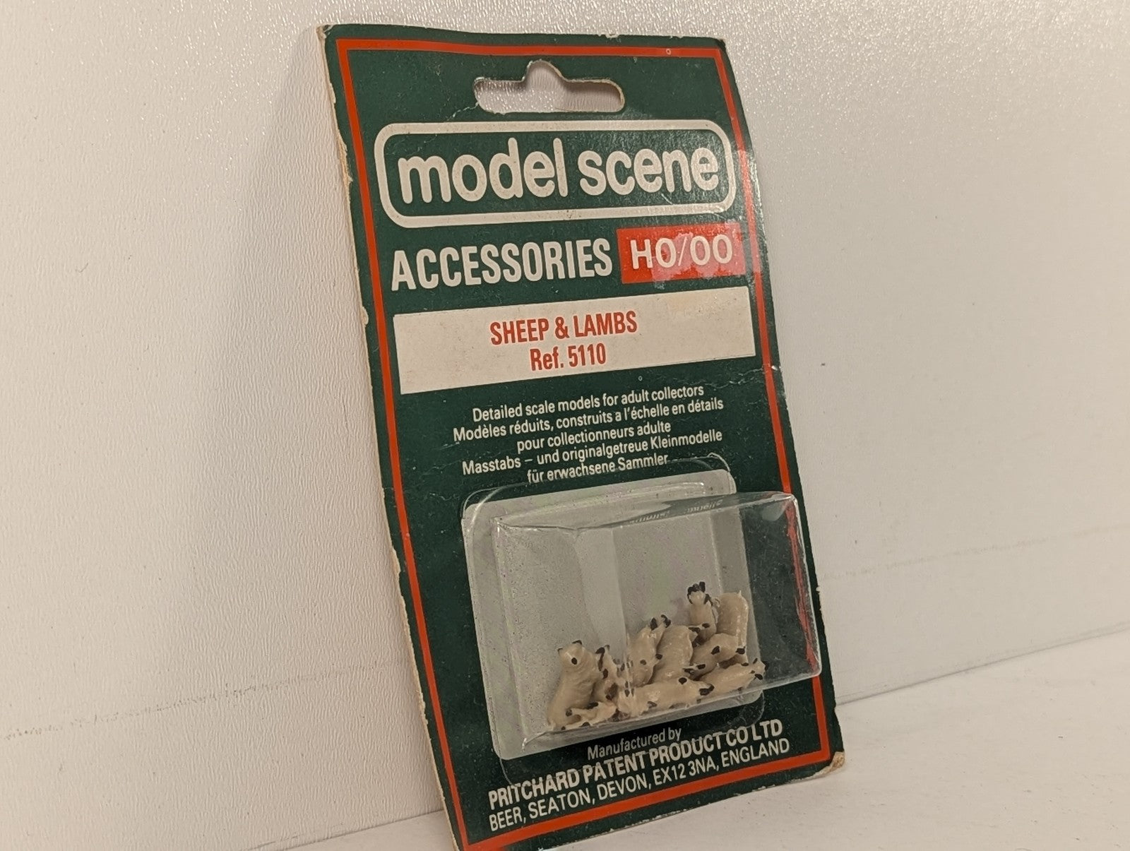 Model Scene HO/OO Sheep & Lambs Scenic Accessories 5110
