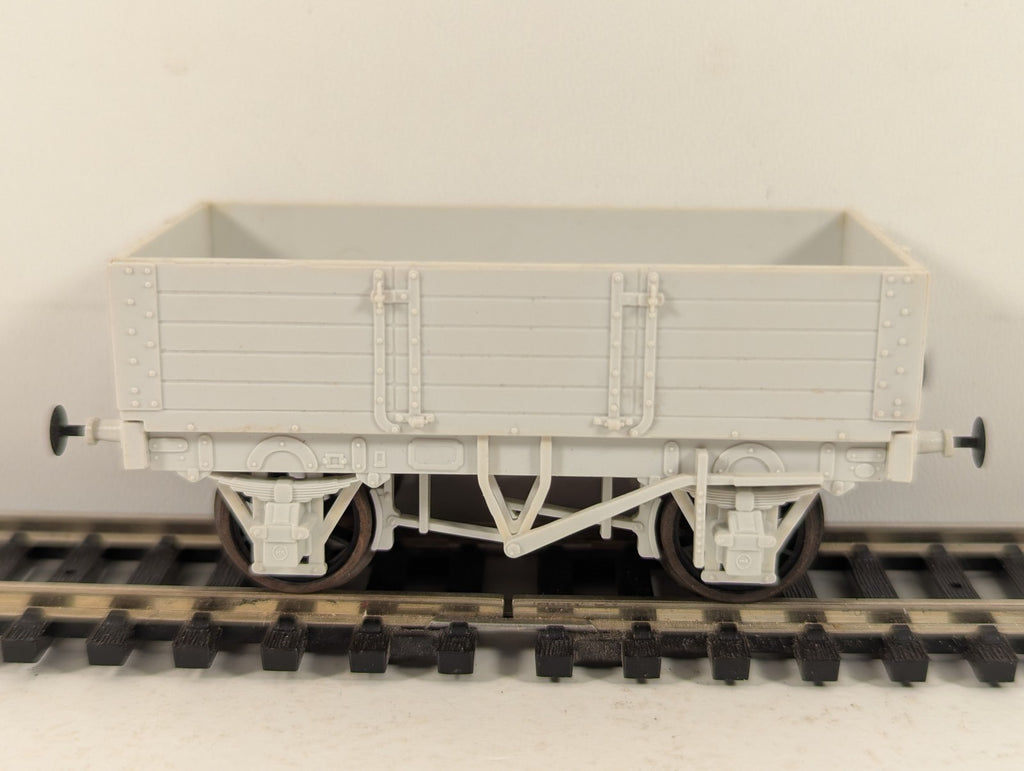 Slaters Plastikard OO Gauge Midland Railway 5-Plank Open Wagon Goods Wagon