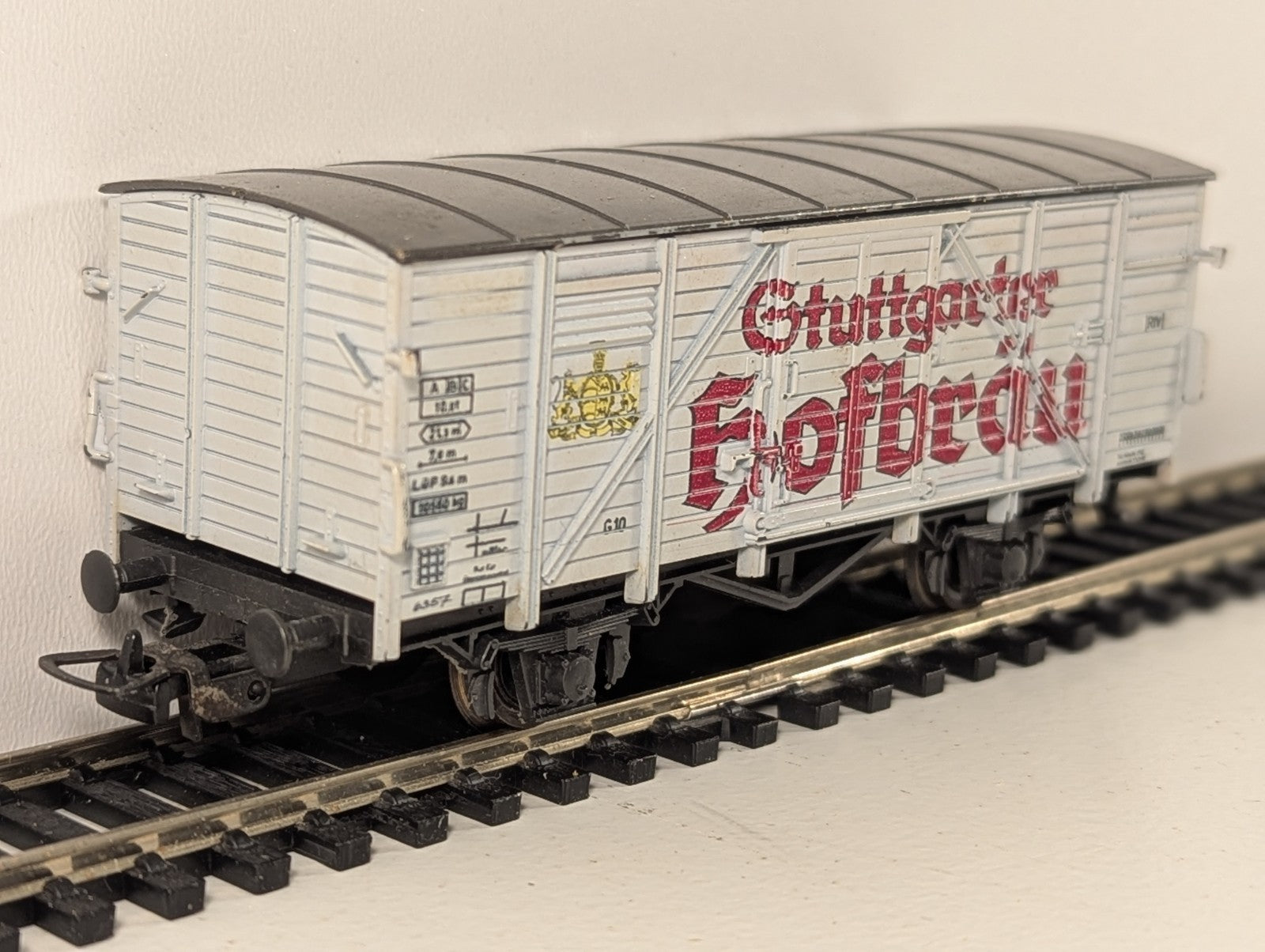 Roco HO Gauge DB “Hofbräu” Beer Wagon