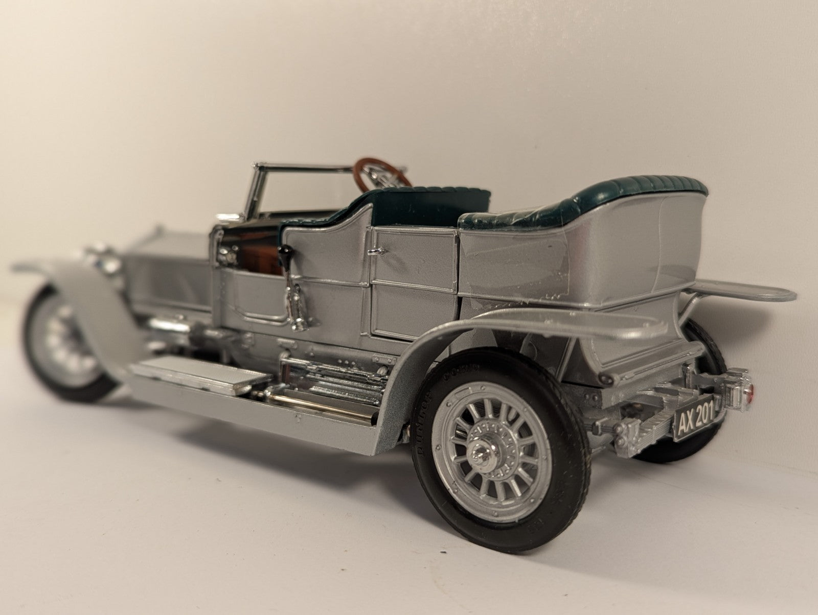 Franklin Mint 1907 Rolls-Royce Silver Ghost - Needs TLC