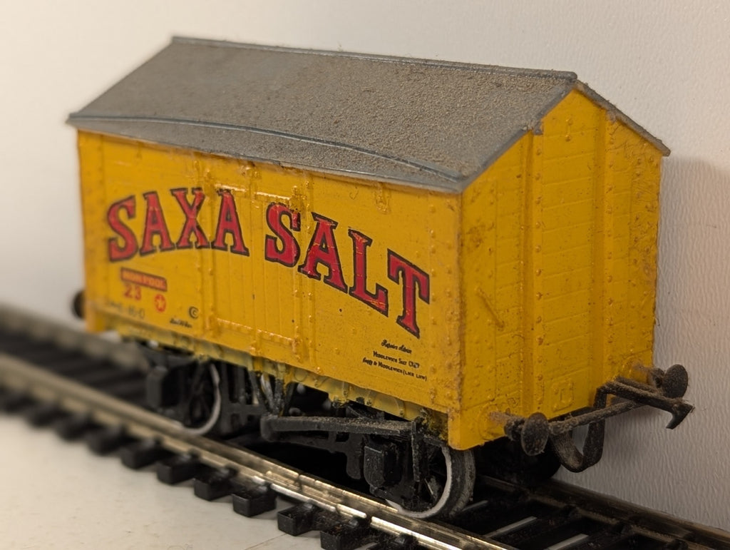 Kitbuilt OO Gauge 6-Plank Pitched Roof Salt Wagon 23 Saxa Salt yellow