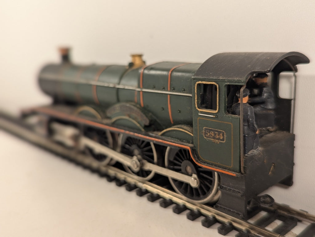 Hornby OO Gauge GWR Class 4900 'Hall Class ' Steam Locomotive