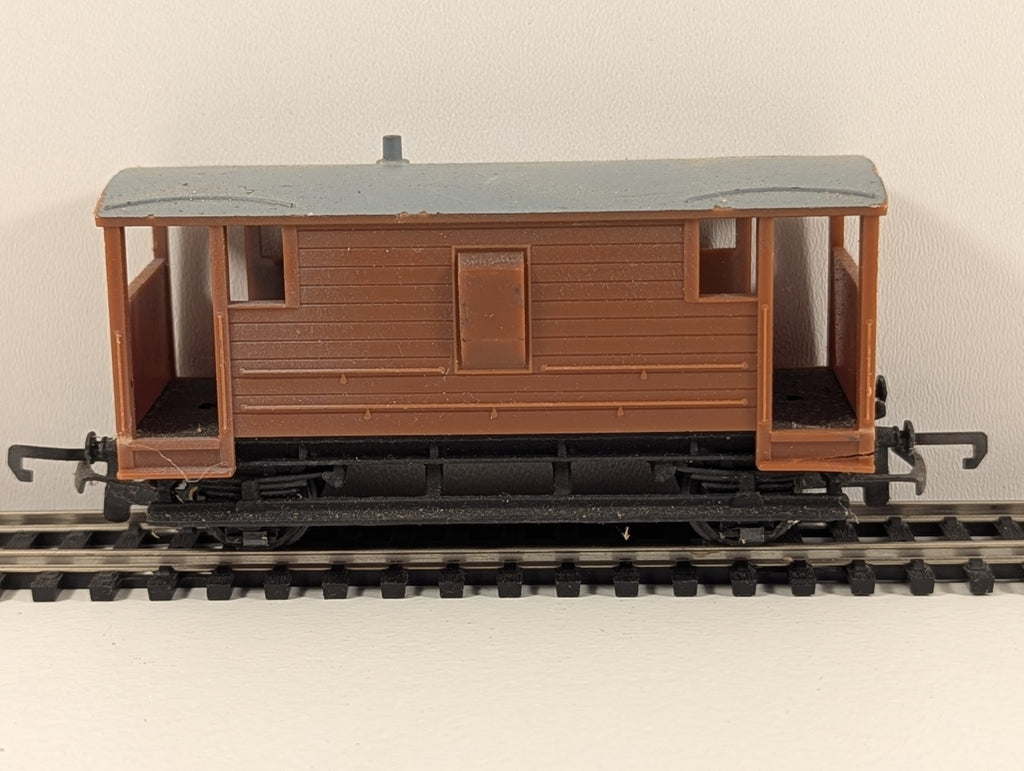 Hornby Dublo 4310 20T Brake Van – BR Bauxite