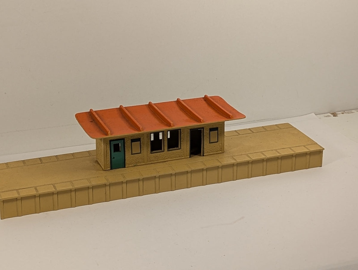 Hornby Dublo OO Gauge Island Platform Buildings & Structures