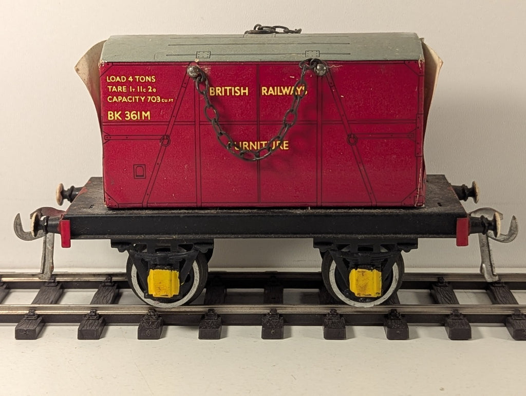 Hornby O Gauge Tinplate Flat Wagon with BR Furniture Container