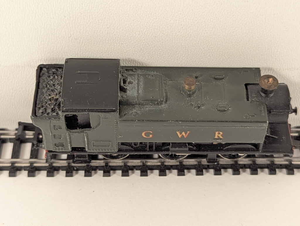 Graham Farish N Gauge GWR Class 94xx 0-6-0 Pannier Tank Steam Locomotive