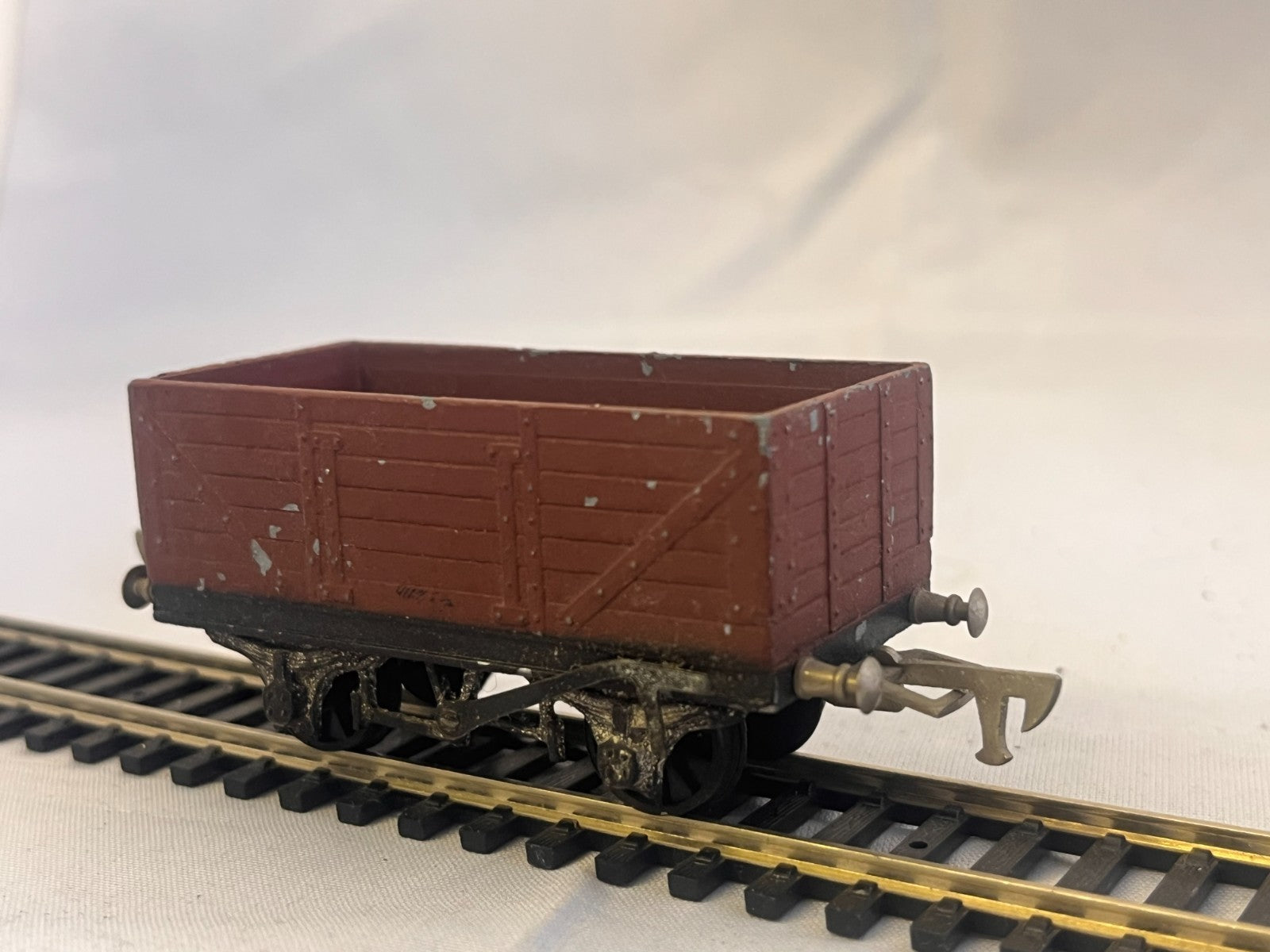 Graham Farish Open Goods Wagon Red Oxide