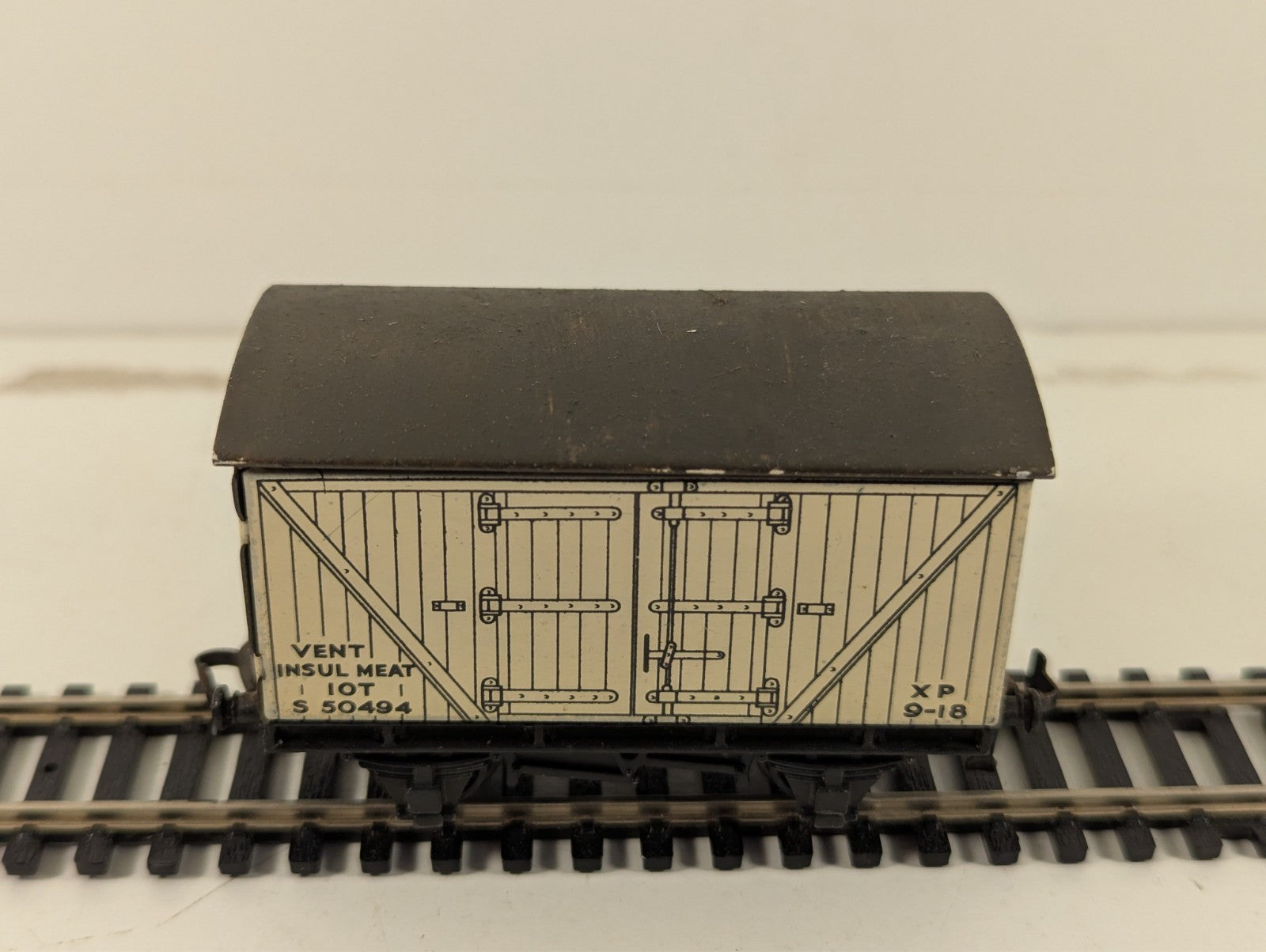 Hornby Dublo OO Gauge 10 Ton Insulated Meat Van