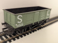 Hornby R730 OO Gauge S.C. 25506 Mineral Wagon – Olive-Grey
