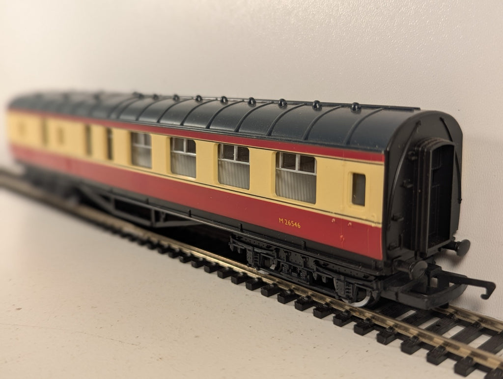 Hornby OO Gauge BR (Ex LMS) Brake 3rd Coach Passenger Coach M26546