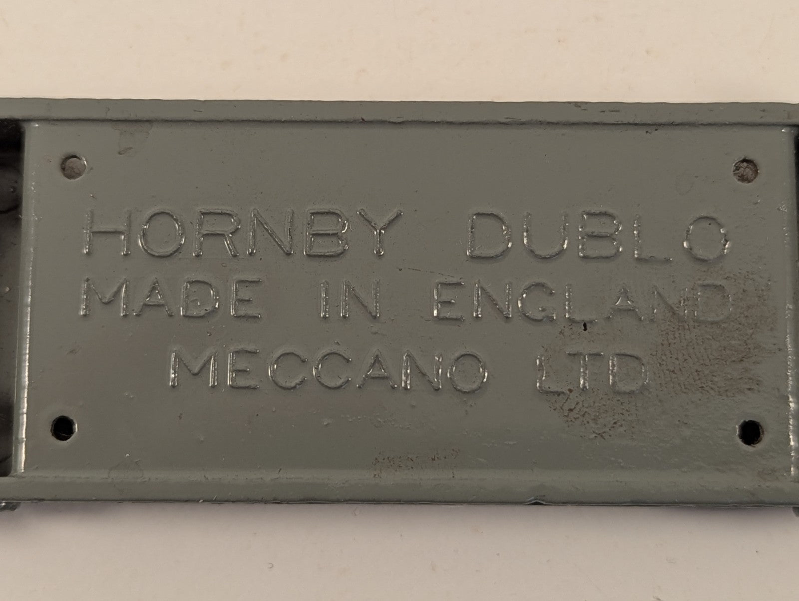 Hornby Dublo 32053 OO Gauge 40 Ton Bogie Well Wagon