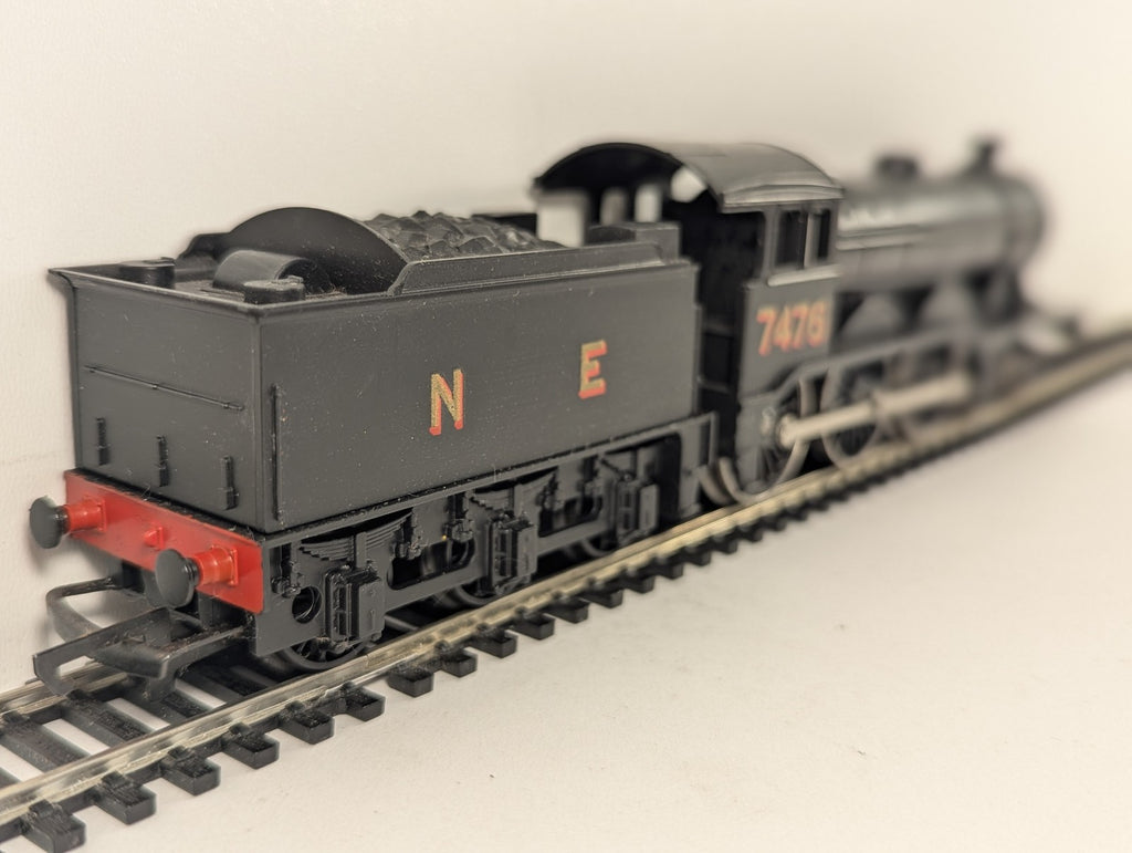Hornby OO Gauge Class B12 Steam Locomotive 7476 NE Black R150 Spares or Repair