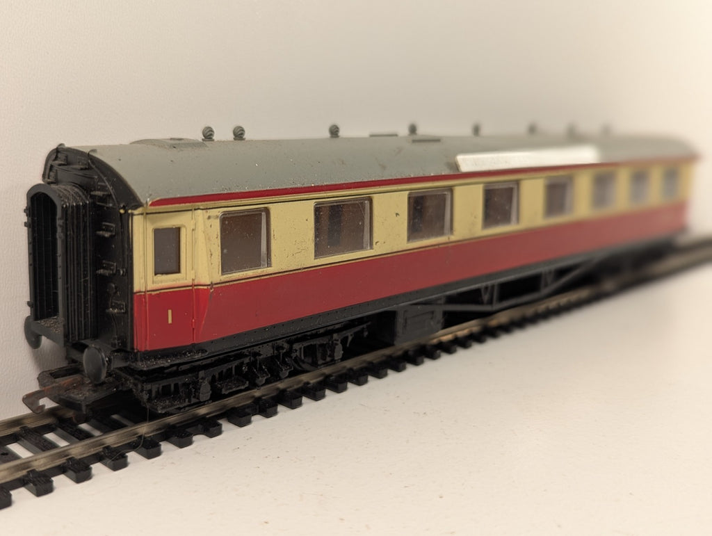 Dapol OO Gauge BR Crimson & Cream 1st Composite Coach Paddington–Newport–Cardiff
