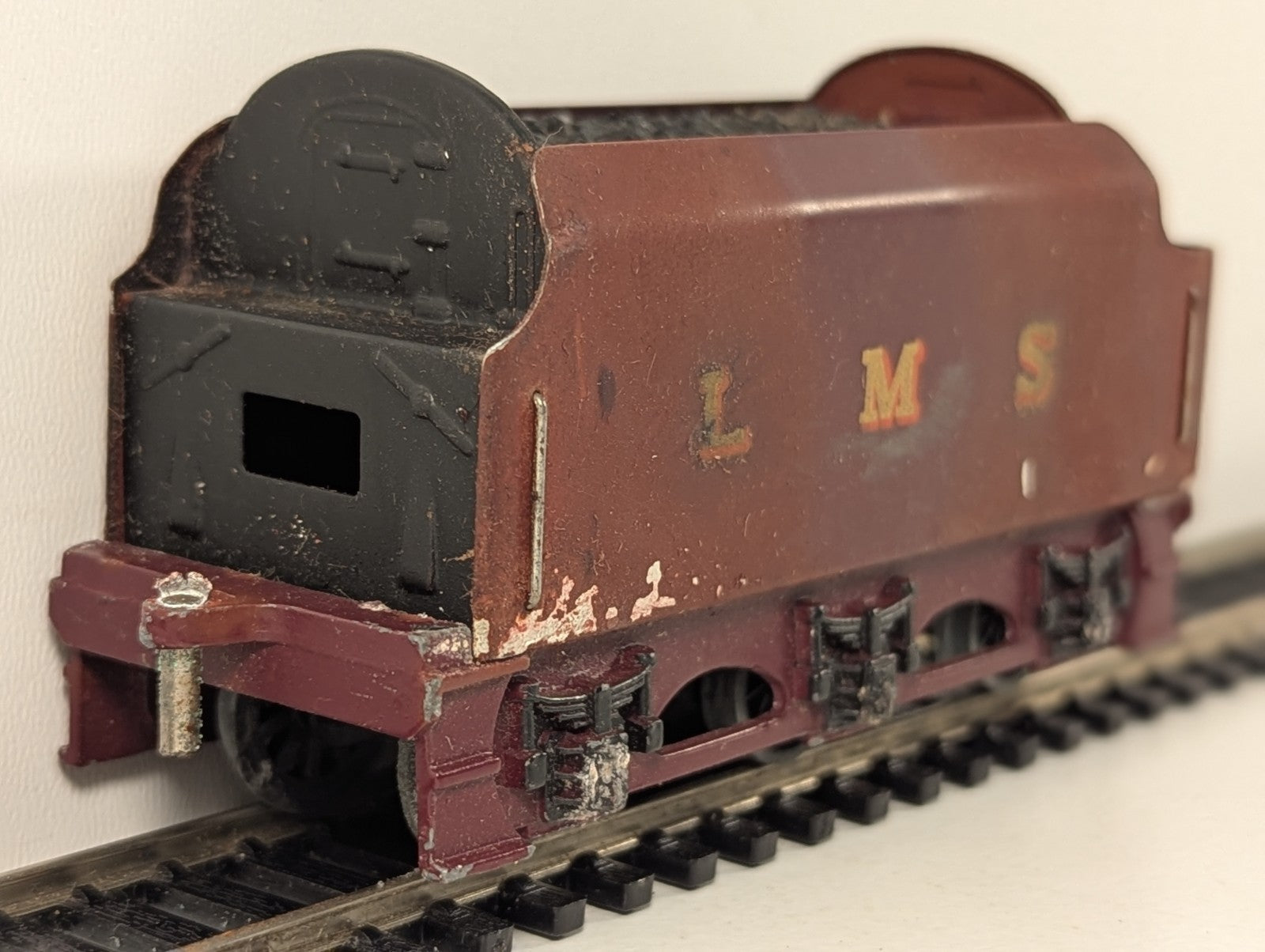 Hornby Dublo LMS Unlined Maroon Tender OO Gauge