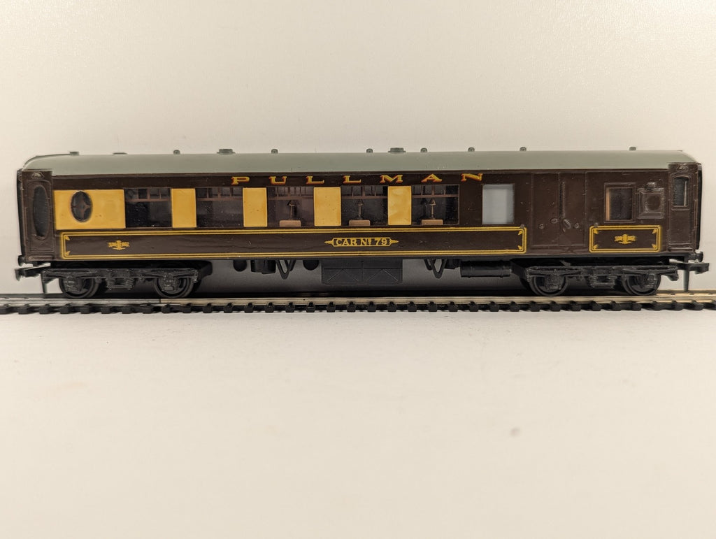 Hornby Dublo OO Gauge Pullman Car No. 79 Passenger Coach Pullman Umber and Cream