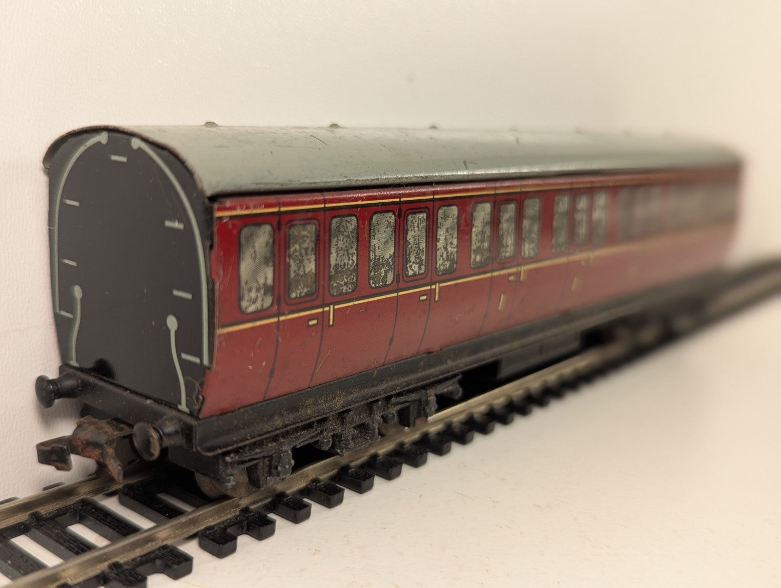 Hornby Dublo D11 Gresley Corridor Brake Third Coach OO Gauge