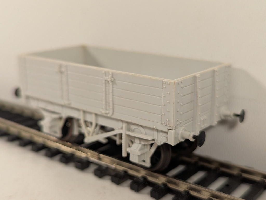 Slaters Plastikard OO Gauge Midland Railway 5-Plank Open Wagon Goods Wagon